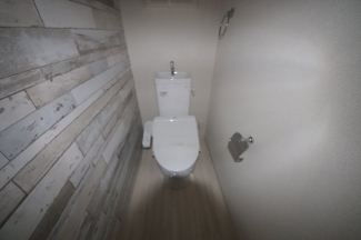 コンパクトで使いやすいトイレです