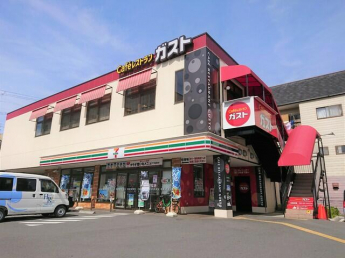 ガスト天王寺東店まで210m