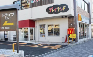 マクドナルド北花田店まで182m