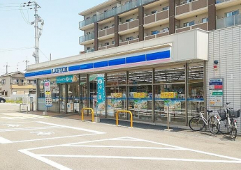 ローソン八尾高安駅前店まで457m