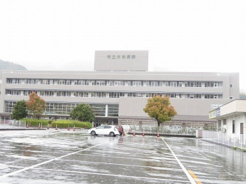 市立大洲病院様まで900m