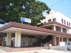 JR宝殿駅