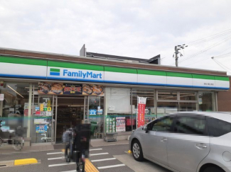 ファミリーマート加古川尾上町店