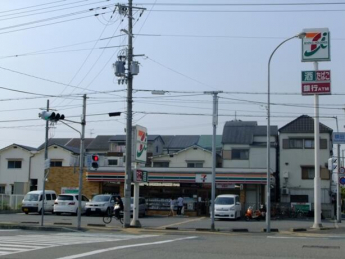 セブンイレブン尼崎額田町店まで158m