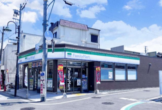 ファミリーマート諏訪ノ森駅前店まで429m