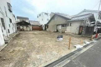 更地　整形地　南向き　建築条件なし売り土地