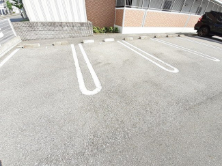 駐車場完備です