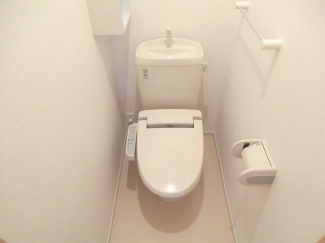 シンプルで使いやすいトイレです