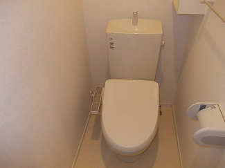 落ち着いたトイレです