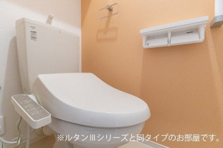 シンプルで使いやすいトイレです