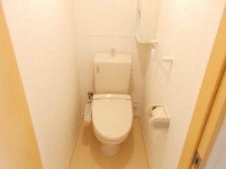 シンプルで使いやすいトイレです