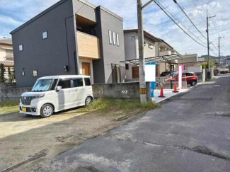 松山市吉藤３丁目の新築一戸建ての画像