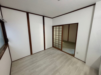 【居間・リビング】