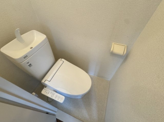 ゆったりとした空間のトイレです