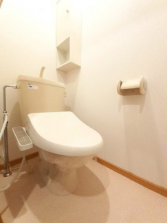 シンプルで使いやすいトイレです