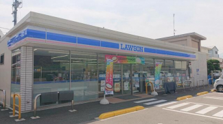 ローソン四国中央金生町山田井店まで654m