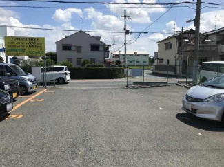 一津屋３丁目駐車場の画像