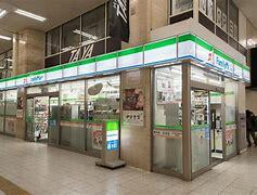 ファミリーマート近鉄大阪上本町駅店まで358m