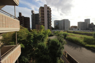 吹田市豊津町のマンションの画像