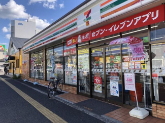 セブンイレブン八尾南本町１丁目店まで115m