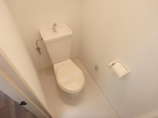 落ち着いたトイレです