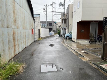 駐車２台可能なガレージです。