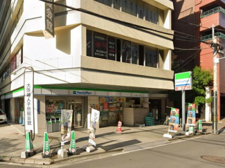 ファミリーマート久太郎町二丁目店まで50m