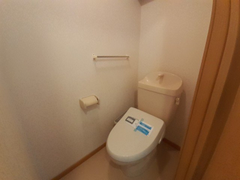 落ち着いたトイレです