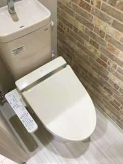 ゆったりとした空間のトイレです