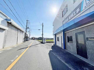 プレアール初芝　１階路面店６５．５７㎡　ロードサイド　電動シャッター有の画像