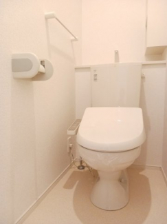 シンプルで使いやすいトイレです