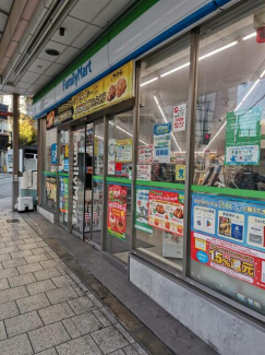 ファミリーマート内久宝寺町四丁目店まで4m