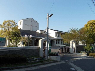 志津南小学校まで126m