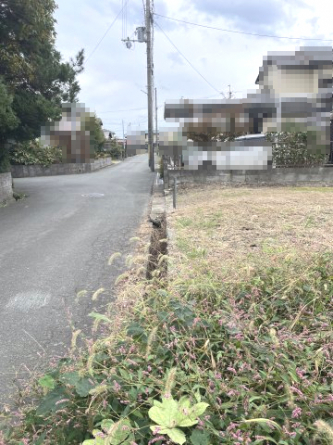 【前面道路含む現地写真】