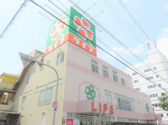 ライフ生野林寺店まで500m