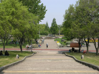 久宝寺緑地まで410m