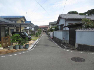 西面道路