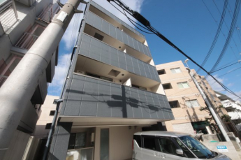 落ち着いた雰囲気の外観です