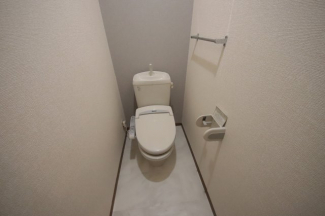 落ち着いたトイレです