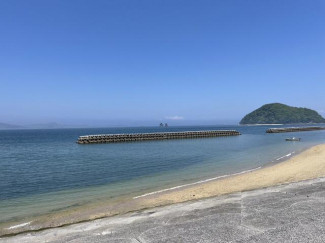 新開海水浴場まで563m