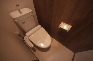 シンプルで使いやすいトイレです