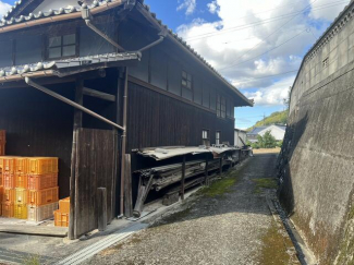 伊予郡砥部町千足の売地の画像