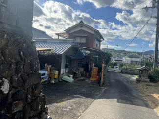 伊予郡砥部町千足の売地の画像