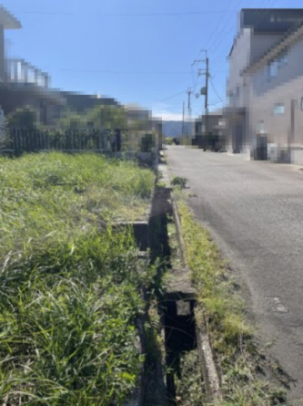 【前面道路含む現地写真】