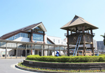 ＪＲ「土山」駅。加古川・姫路方面、三ノ宮・大阪方面へ移動がスムーズです。まで1100m