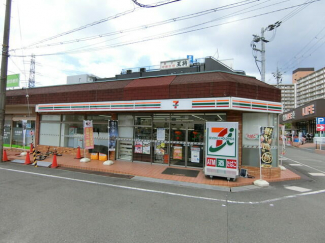 セブンイレブン枚方牧野駅西口店まで413m