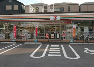 セブンイレブン東大阪吉田本町１丁目店まで428m