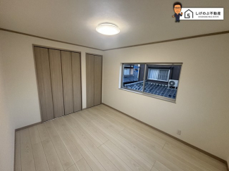 全居室に収納を完備しておりますので、いつでもお部屋をすっきりとお使い頂けそうです。自分好みのインテリアやレイアウトを考えるのも楽しみです♪