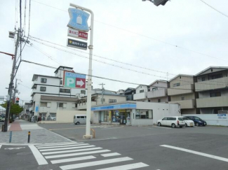 ローソン（大正南恩加島６丁目店）まで180m