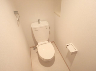 落ち着いたトイレです